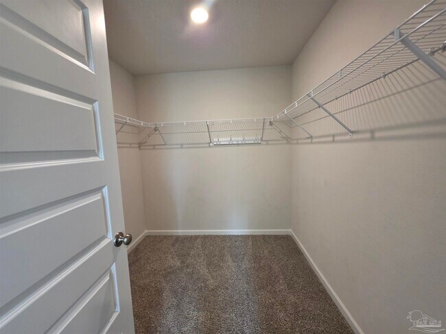 Building Photo - 5581 Silverbell Dr