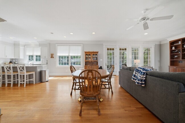 Building Photo - 4013 Lambs Creek Ct