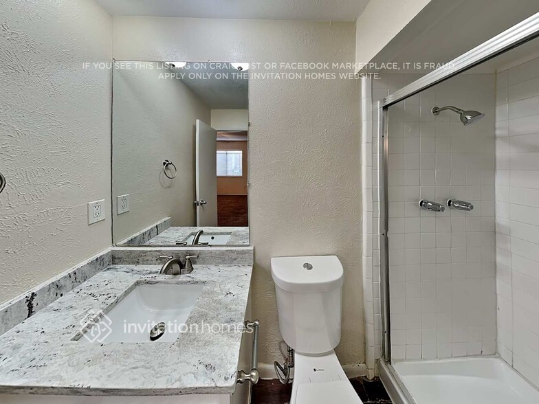 Building Photo - 5500 Squires Dr