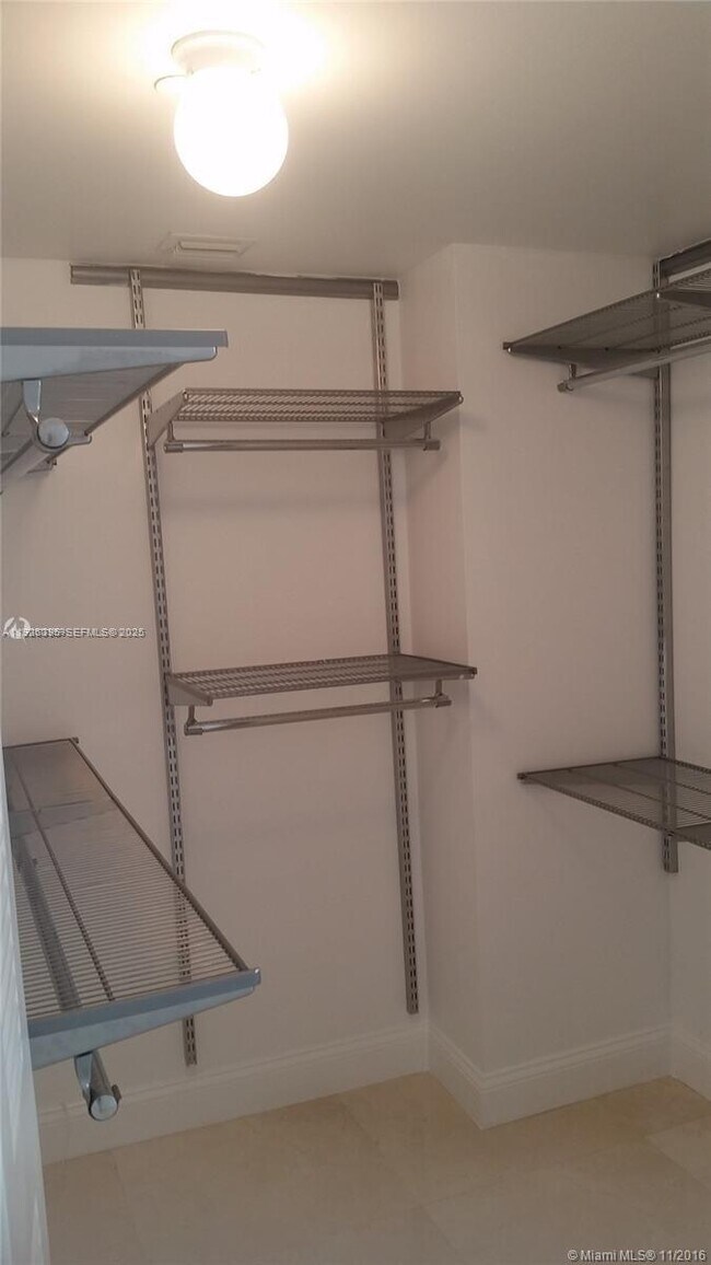 Building Photo - 3300 NE 191st St