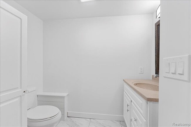 Building Photo - 25161 Meridian Rd