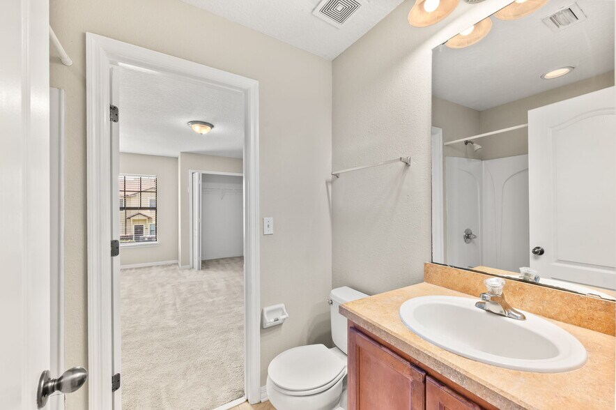 Building Photo - 467 Cabernet Pl