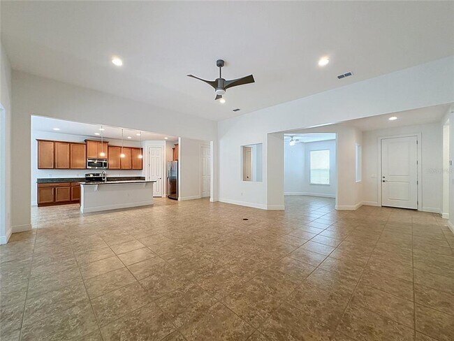 Building Photo - 786 Cielo Trail