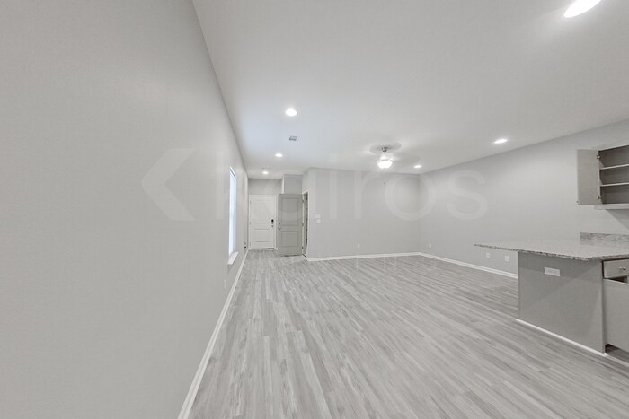 Building Photo - 1918 Perry St