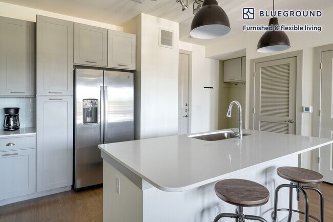 Building Photo - 2001 Ed Bluestein Blvd