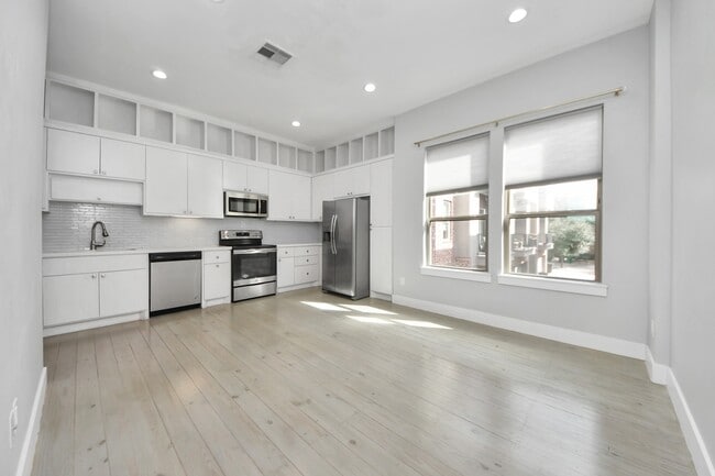 Building Photo - 1708 Winter St