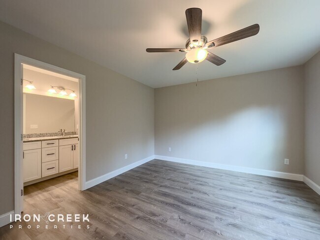 Building Photo - Beautiful New Construction Two-Bedroom in ...