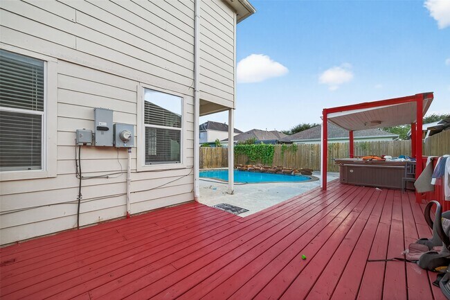 Building Photo - 12731 Heather Landing Ln