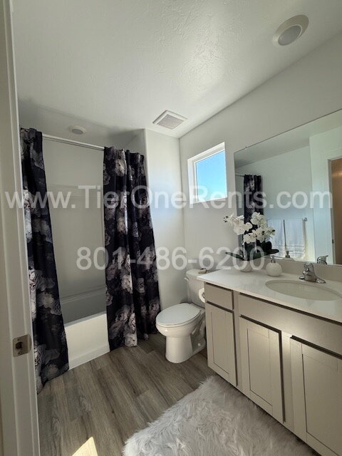 Building Photo - NO DEPOSIT option available for qualified ...
