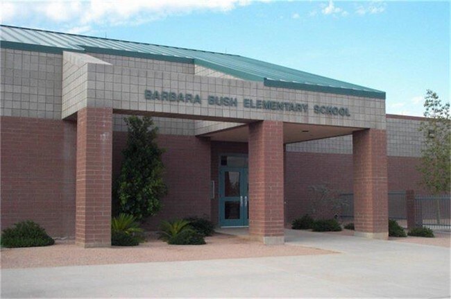 Building Photo - 14430 Daly Dr