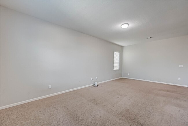 Building Photo - 10133 Pappas Dr