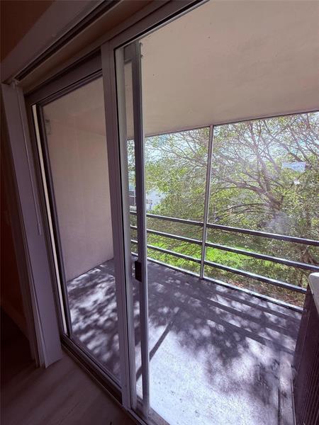 Building Photo - 4730 NW 10th Ct