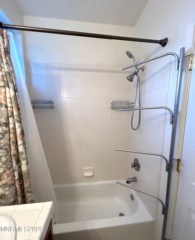 Building Photo - 3498 Mashie Dr