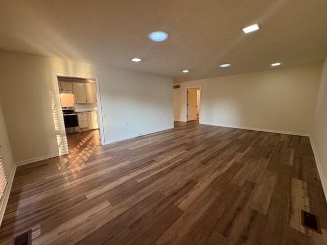 Building Photo - 1456 Nottingham Dr SE