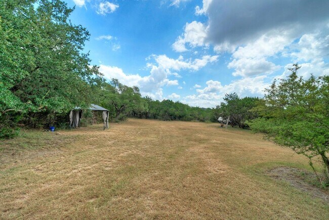 Building Photo - 1021 Westland Ridge Rd