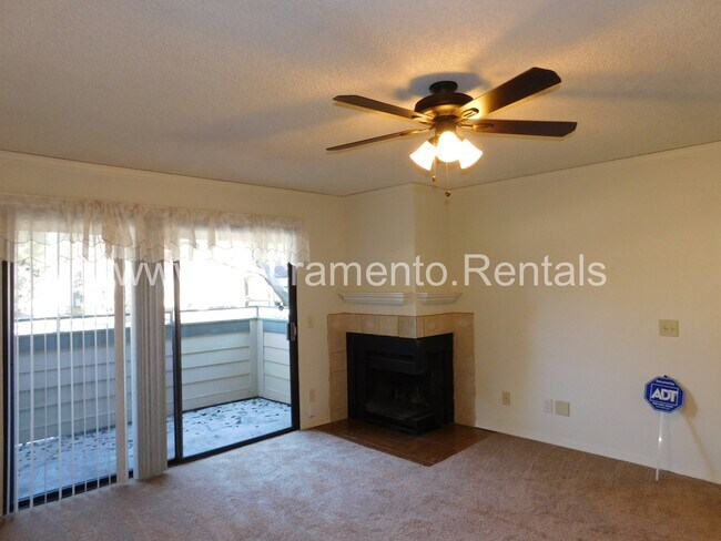 Building Photo - 750 Del Verde Cir