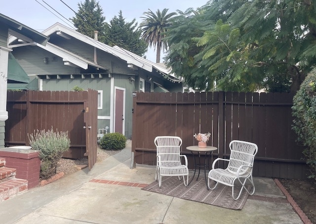 Building Photo - 743 Daisy Ave