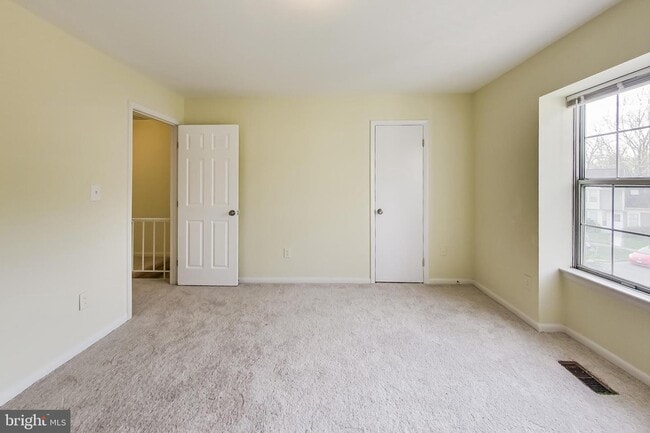 Building Photo - 18032 Olde Port Ln