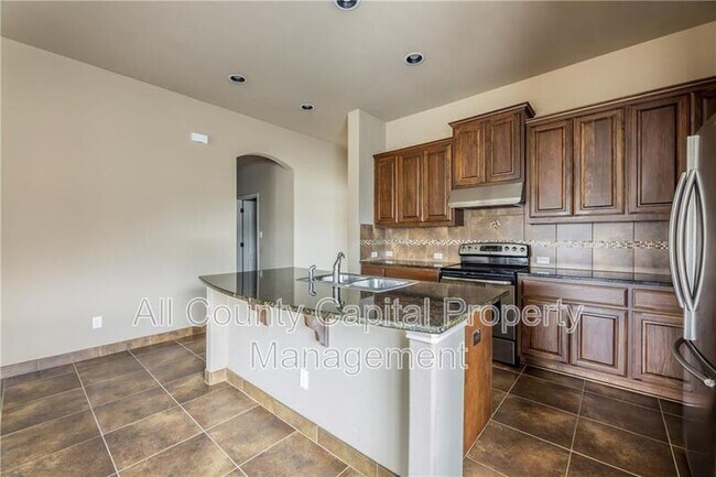 Building Photo - 18712 Leigh Ln