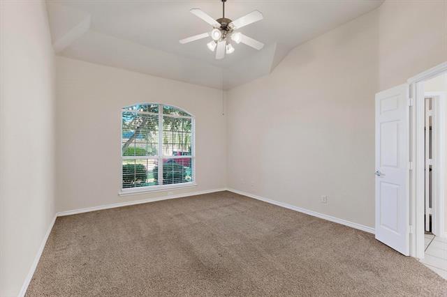 Building Photo - 1423 Red Wolf Dr