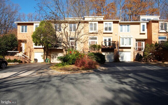 Building Photo - 10923 Whiterim Dr