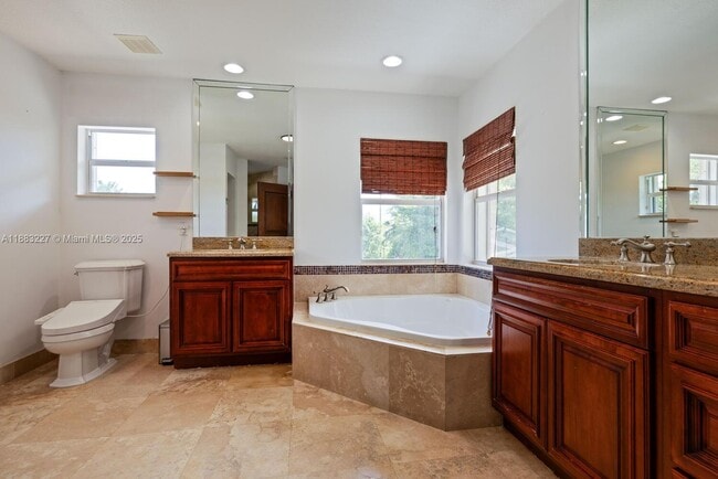 Building Photo - 5740 SW 59th Pl
