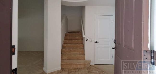 Building Photo - 1715 Bilbao Dr