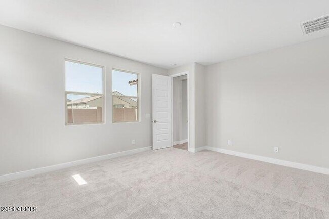 Building Photo - 17625 W Colter St