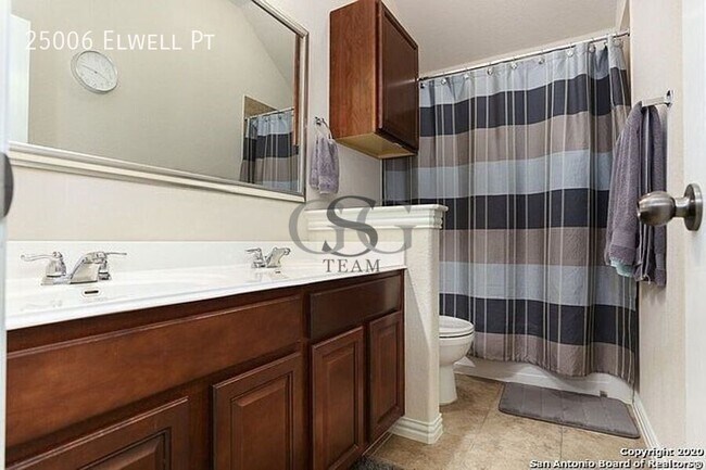Building Photo - 25006 Elwell Point