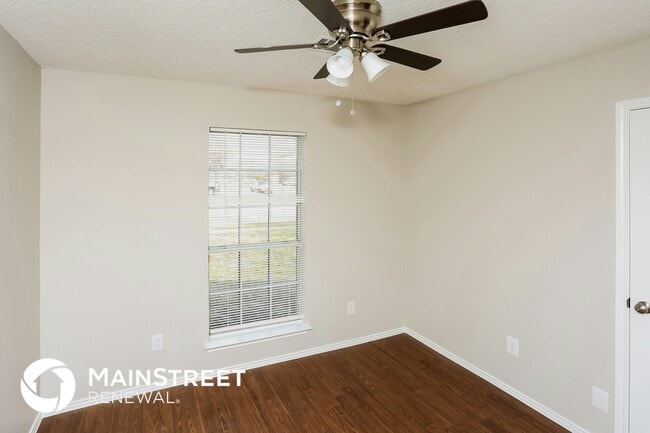 Building Photo - 501 Brazos St