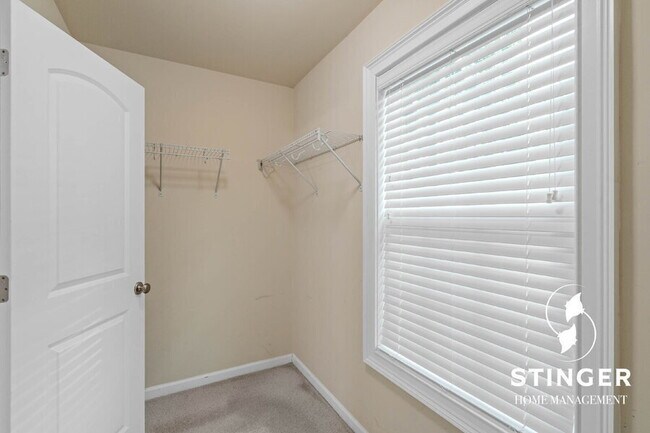 Building Photo - 515 Abner Ln
