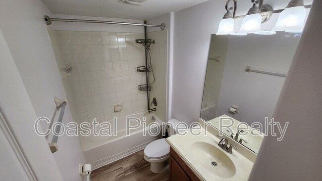 Building Photo - 11404 Holmbridge Ln