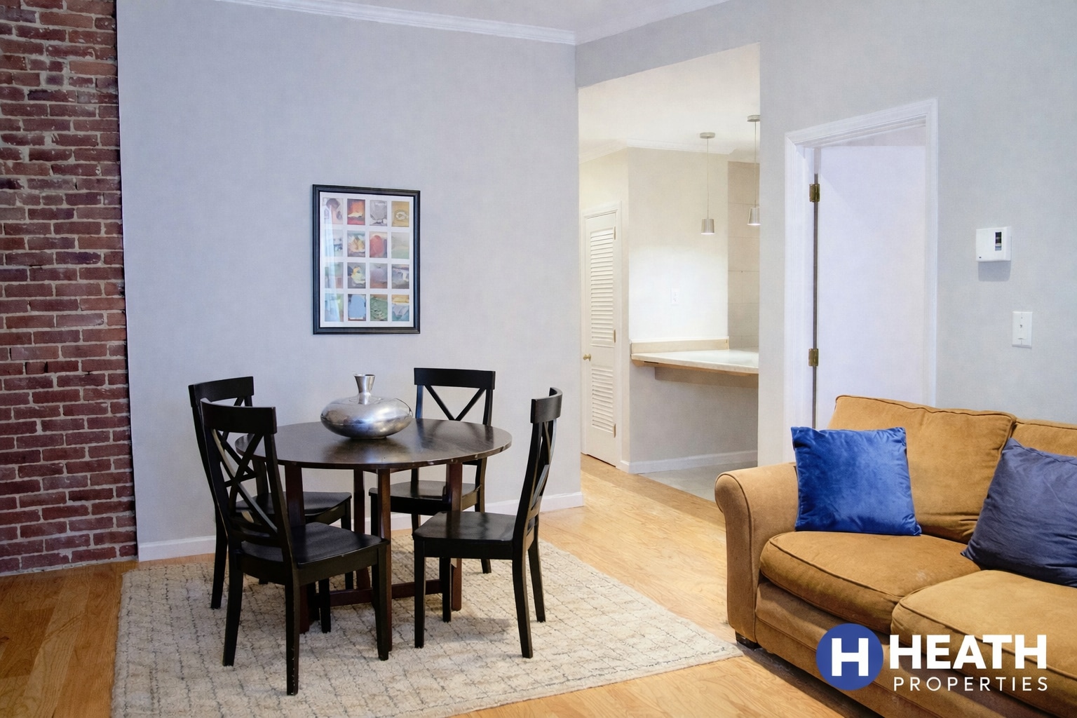 Building Photo - 17 Garrison St