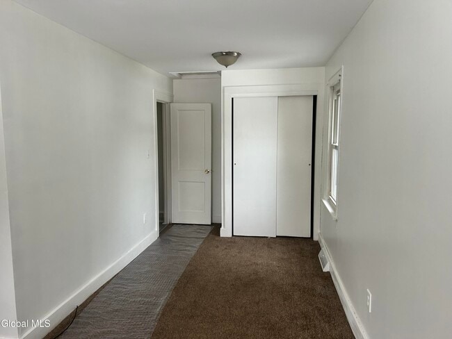 Building Photo - 206 Stoodley Pl