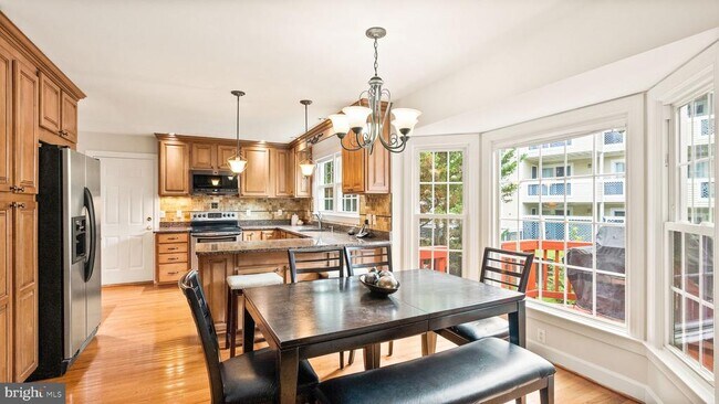 Building Photo - 12810 Mill Meadow Ct