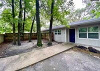 Building Photo - 7420 SW 42nd Pl
