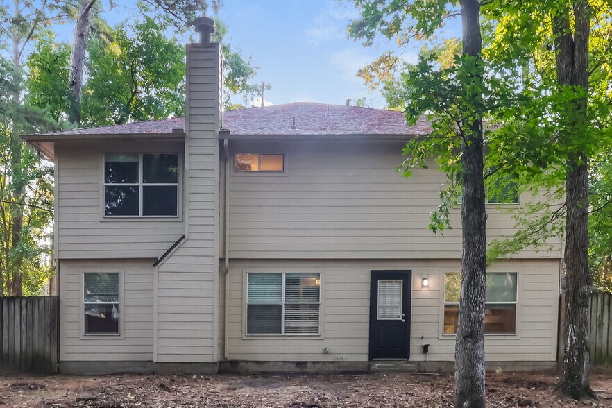 Building Photo - 403 Douglas Fir Dr