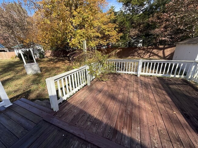 Building Photo - House in Grand Rivers