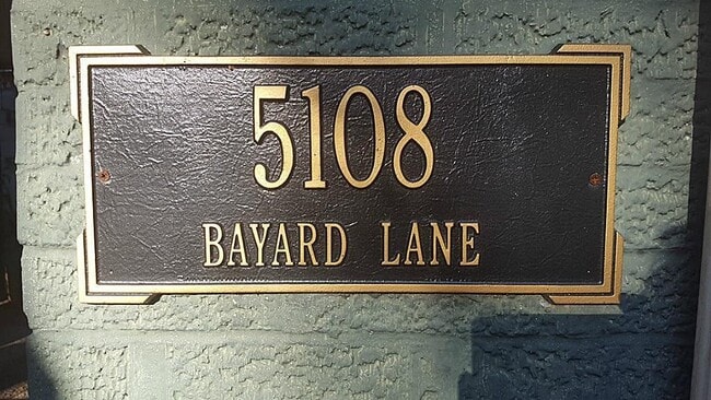 Building Photo - 5108 Bayard Ln