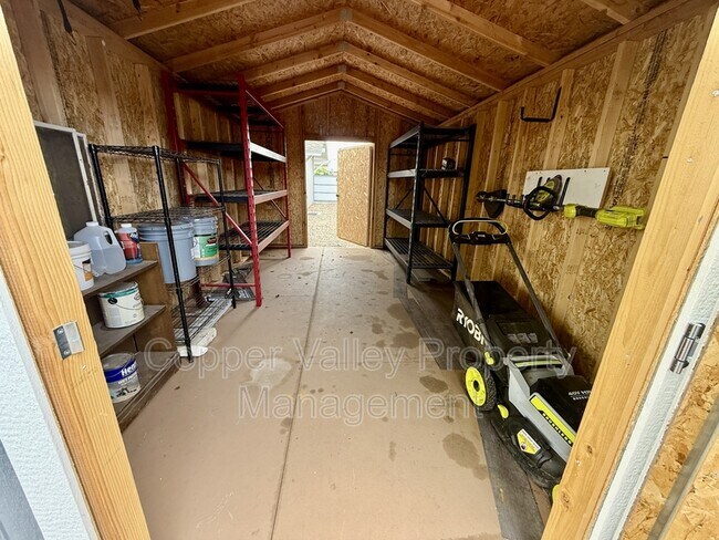 Building Photo - 4415 W Gelding Dr
