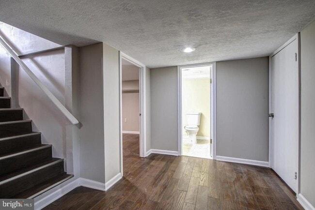 Building Photo - 3101 Romaine Ct