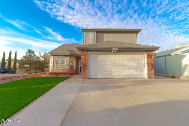 Building Photo - 12029 Crown Woods Ct