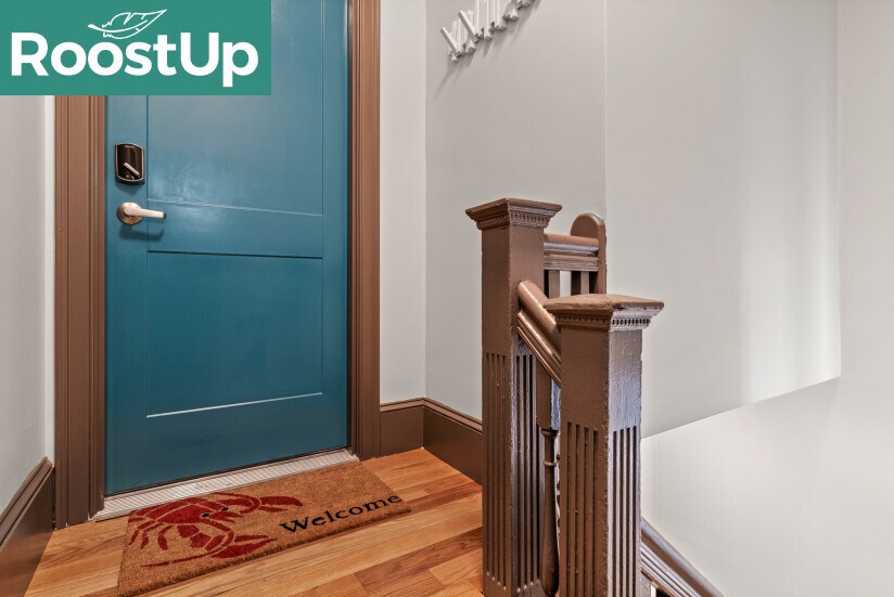 Building Photo - Furnished Bedroom with Private Bath in South Boston