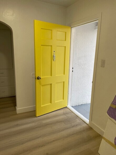 Building Photo - 1216 S 7th St