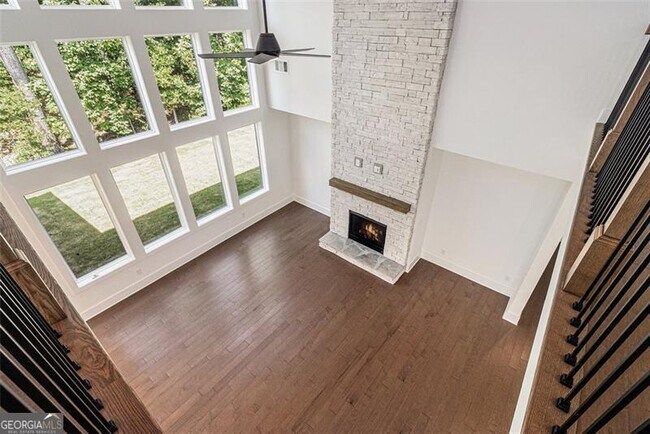 Building Photo - 7043 Foundry Dr