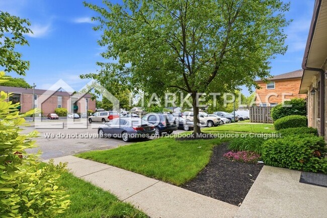 Building Photo - 5702 Beechcroft Rd
