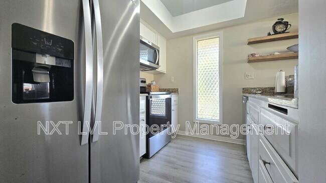 Building Photo - 4279 Island Cir