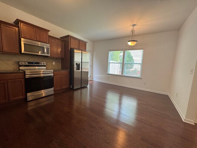 Building Photo - 1507 Kellys Landing Drive