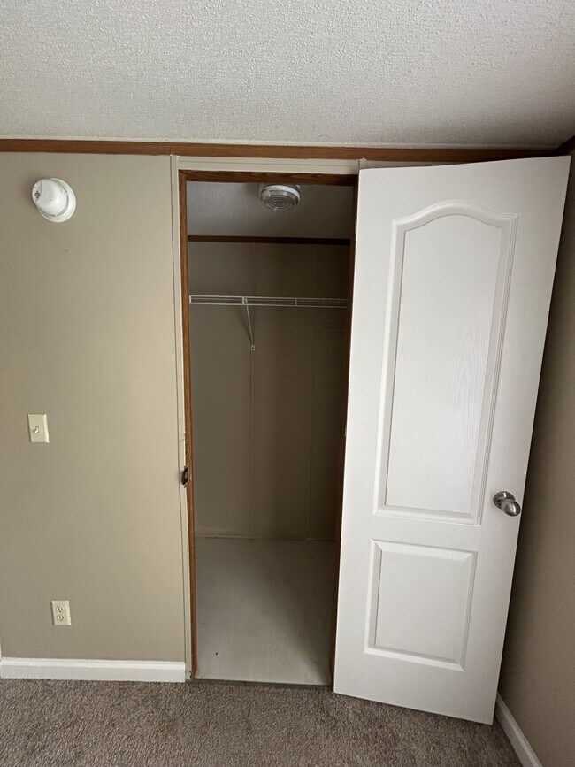 Building Photo - 114 Zackary St