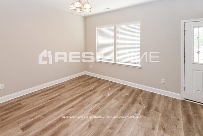 Building Photo - HOME FOR RENT--1/2 OFF ONE MONTH!!